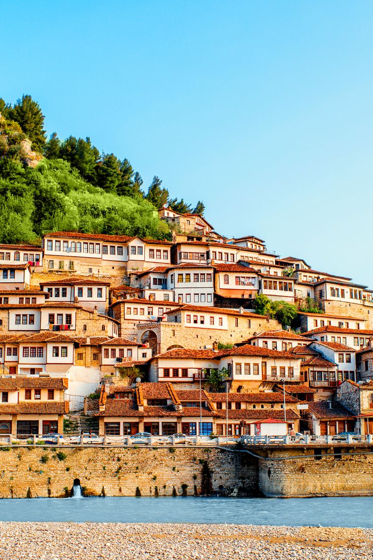 Mediterrán és a Balkán tengerpart ősszel és tavasszal